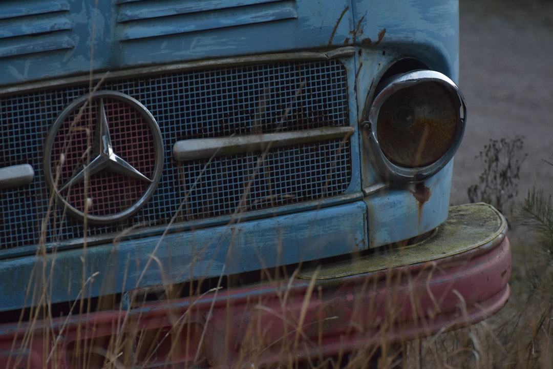 Is Your Old Car a Hazard? Hidden Dangers of Keeping a Junk Vehicle in Atlanta